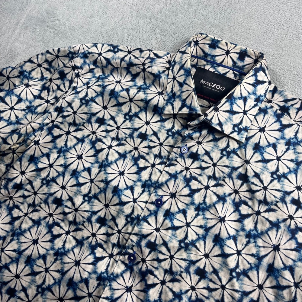 Maceoo Mens Blue White Geometric Floral Tie Dye Short Sleeve Button Up Shirt 4/L